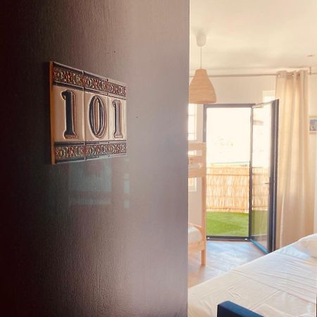 לה-גרו-דו-רואה Hotel Boutique Quai D'Azur מראה חיצוני תמונה