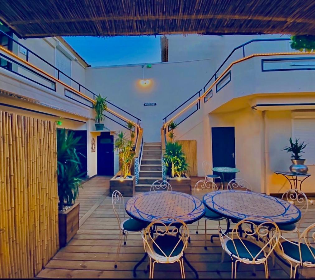 לה-גרו-דו-רואה Hotel Boutique Quai D'Azur מראה חיצוני תמונה