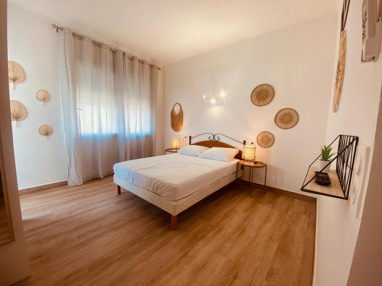 לה-גרו-דו-רואה Hotel Boutique Quai D'Azur מראה חיצוני תמונה